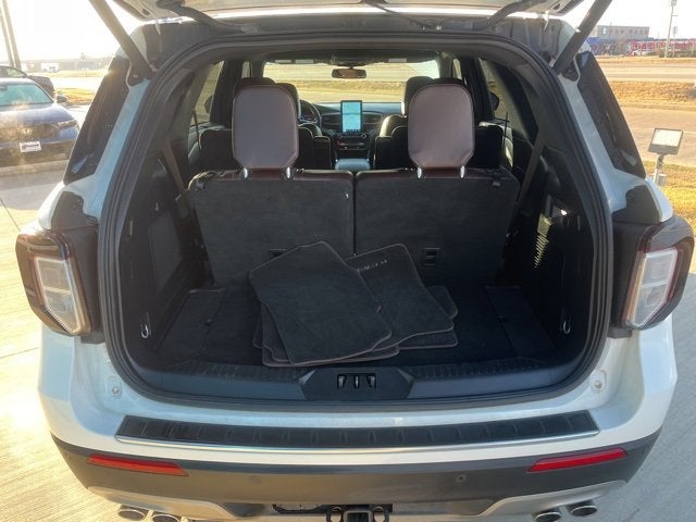 2023 Ford Explorer Platinum