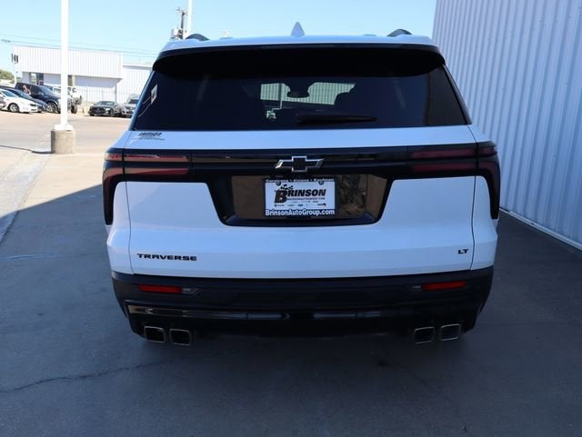 2024 Chevrolet Traverse LT