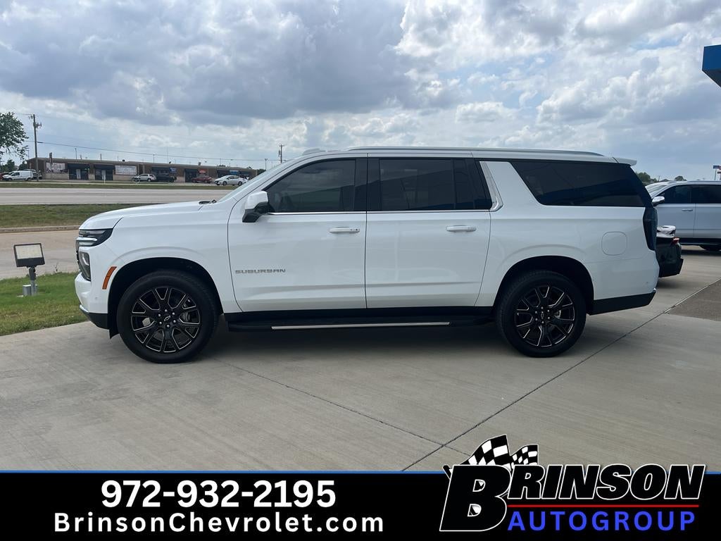 2026 Chevrolet Suburban LT