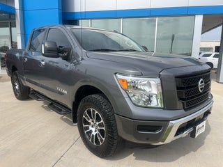 2021 Nissan Titan SV