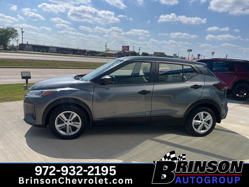 2023 Nissan Kicks S