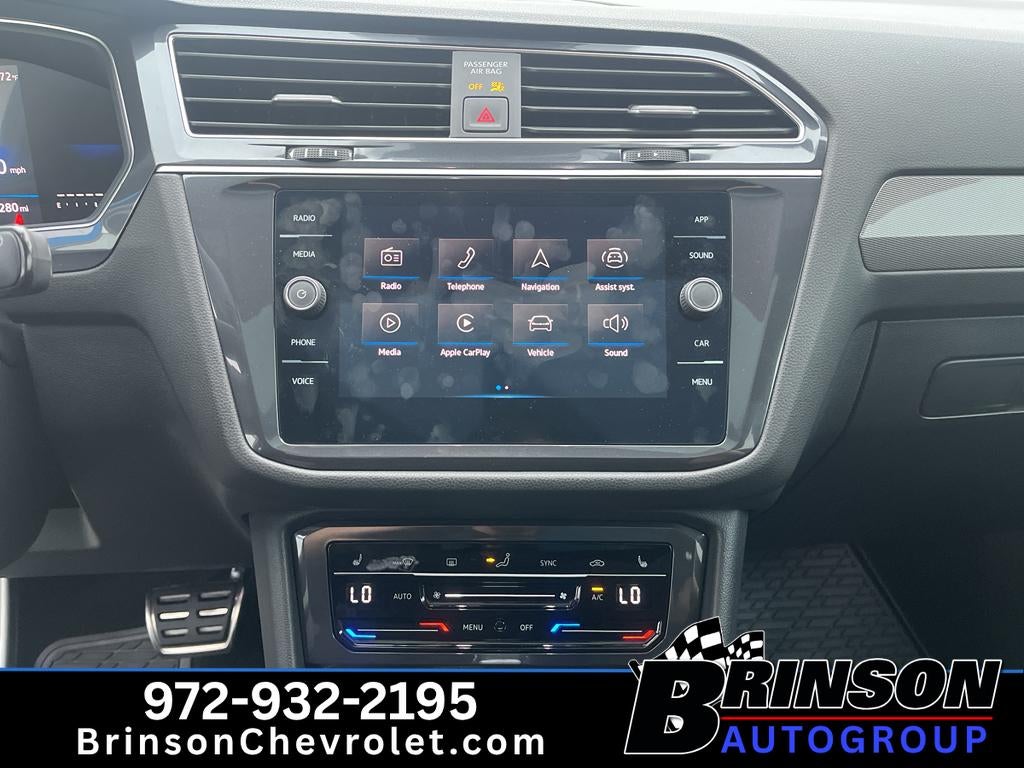 2024 Volkswagen Tiguan SE R-Line Black