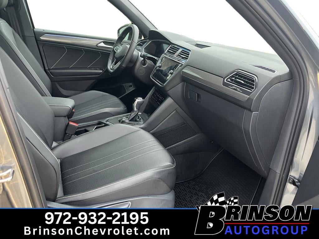2024 Volkswagen Tiguan SE R-Line Black