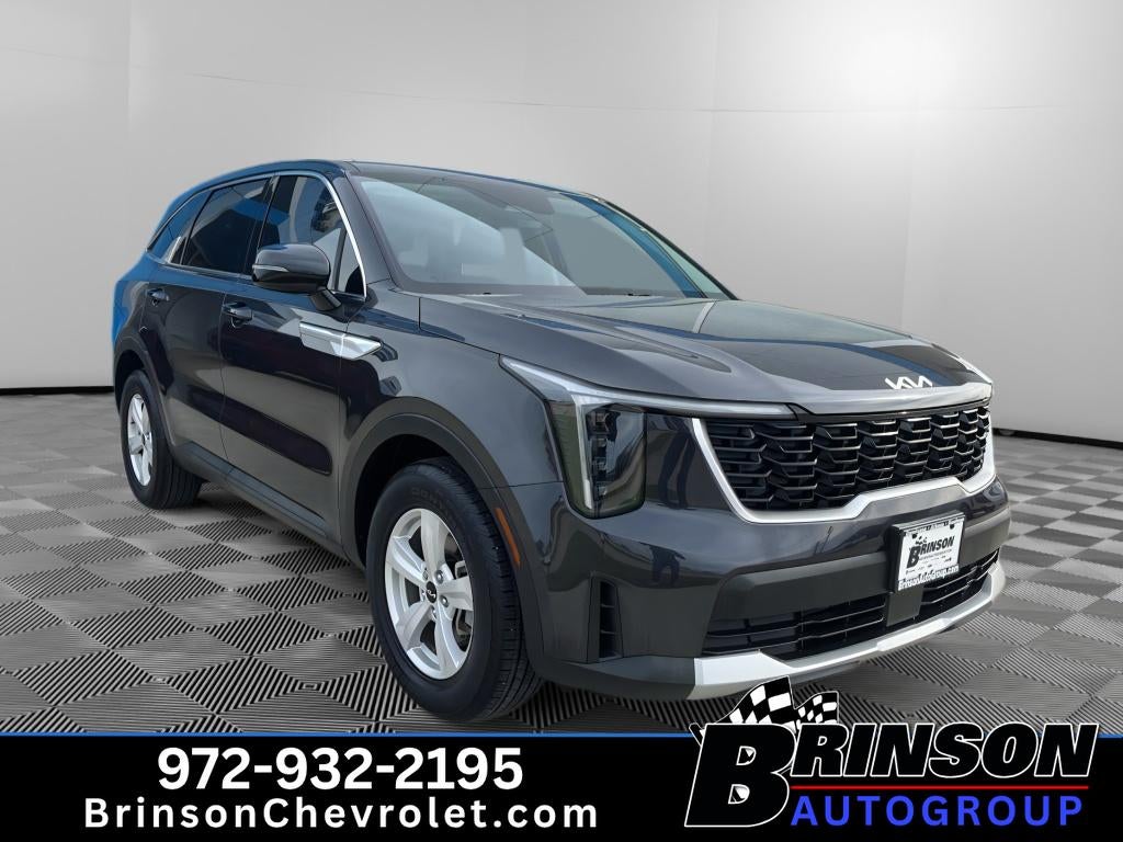 2025 Kia Sorento LX