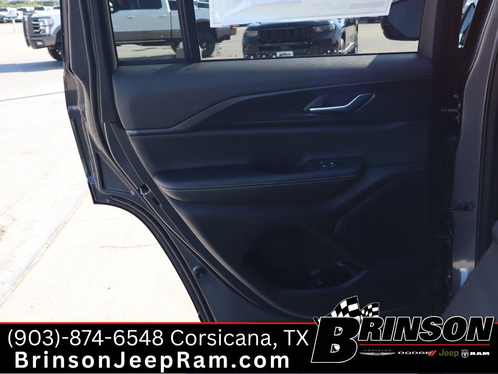 2025 Jeep Grand Cherokee GRAND CHEROKEE ALTITUDE X 4X2