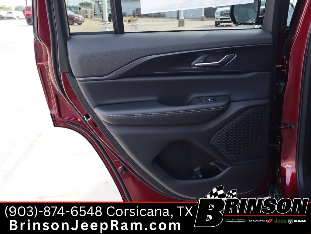 2025 Jeep Grand Cherokee GRAND CHEROKEE ALTITUDE X 4X2