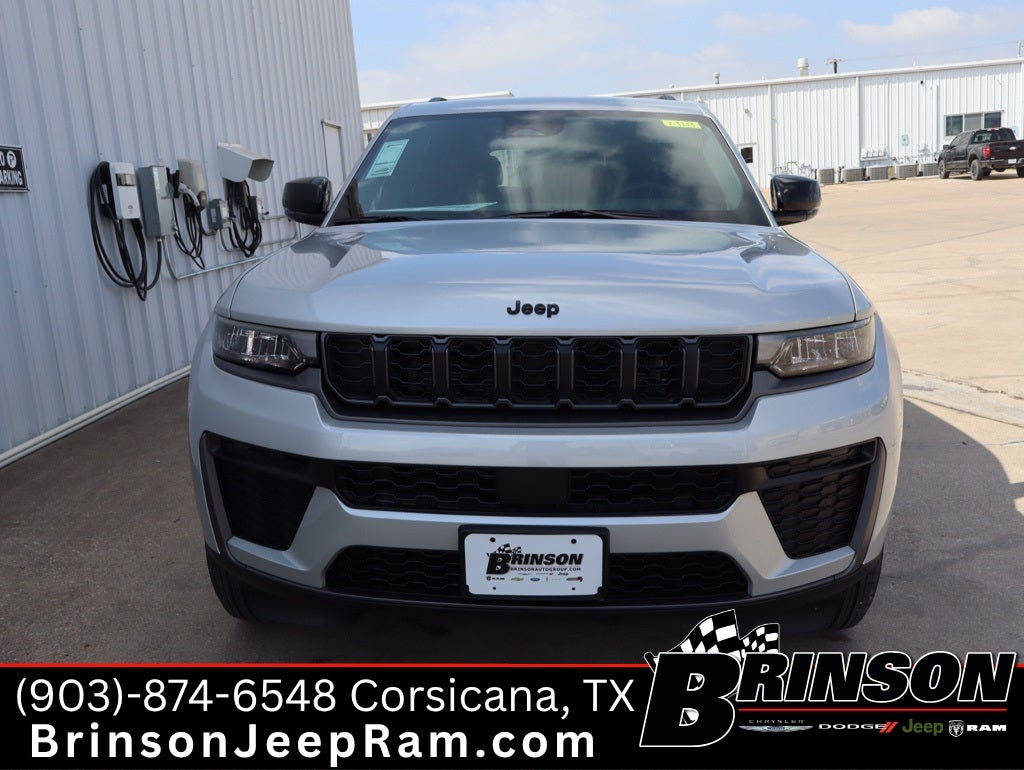 2026 Jeep Grand Cherokee GRAND CHEROKEE LAREDO ALTITUDE 4X2
