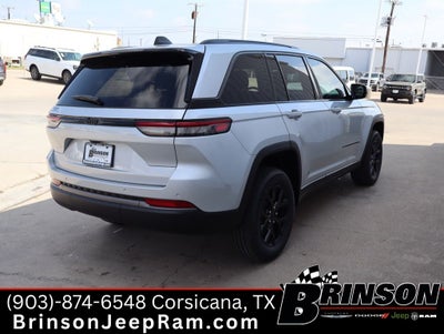2026 Jeep Grand Cherokee GRAND CHEROKEE LAREDO ALTITUDE 4X2