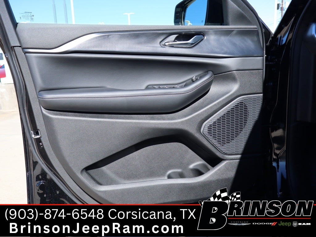 2025 Jeep Grand Cherokee GRAND CHEROKEE L ALTITUDE X 4X2