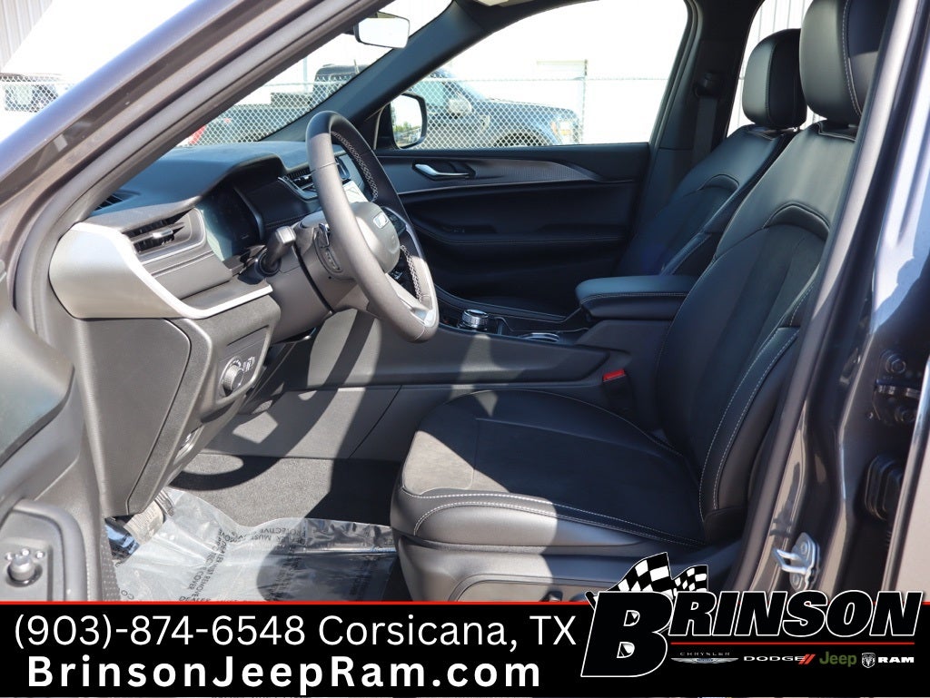 2025 Jeep Grand Cherokee GRAND CHEROKEE L ALTITUDE X 4X2