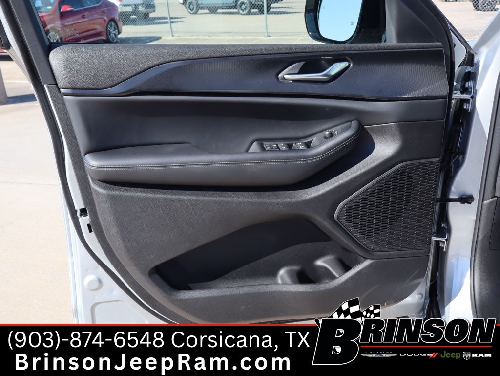 2025 Jeep Grand Cherokee GRAND CHEROKEE L ALTITUDE X 4X2