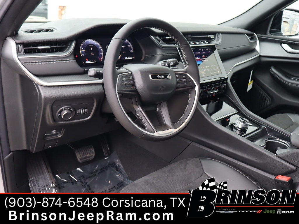 2025 Jeep Grand Cherokee GRAND CHEROKEE L ALTITUDE X 4X2