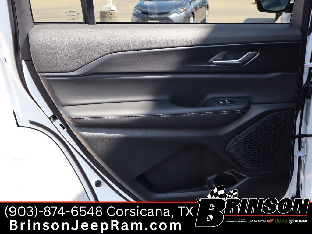 2025 Jeep Grand Cherokee GRAND CHEROKEE L ALTITUDE X 4X2