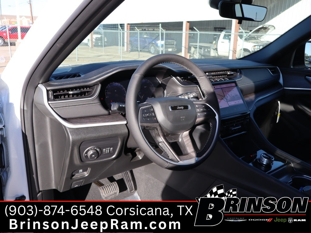 2025 Jeep Grand Cherokee GRAND CHEROKEE L LIMITED 4X2