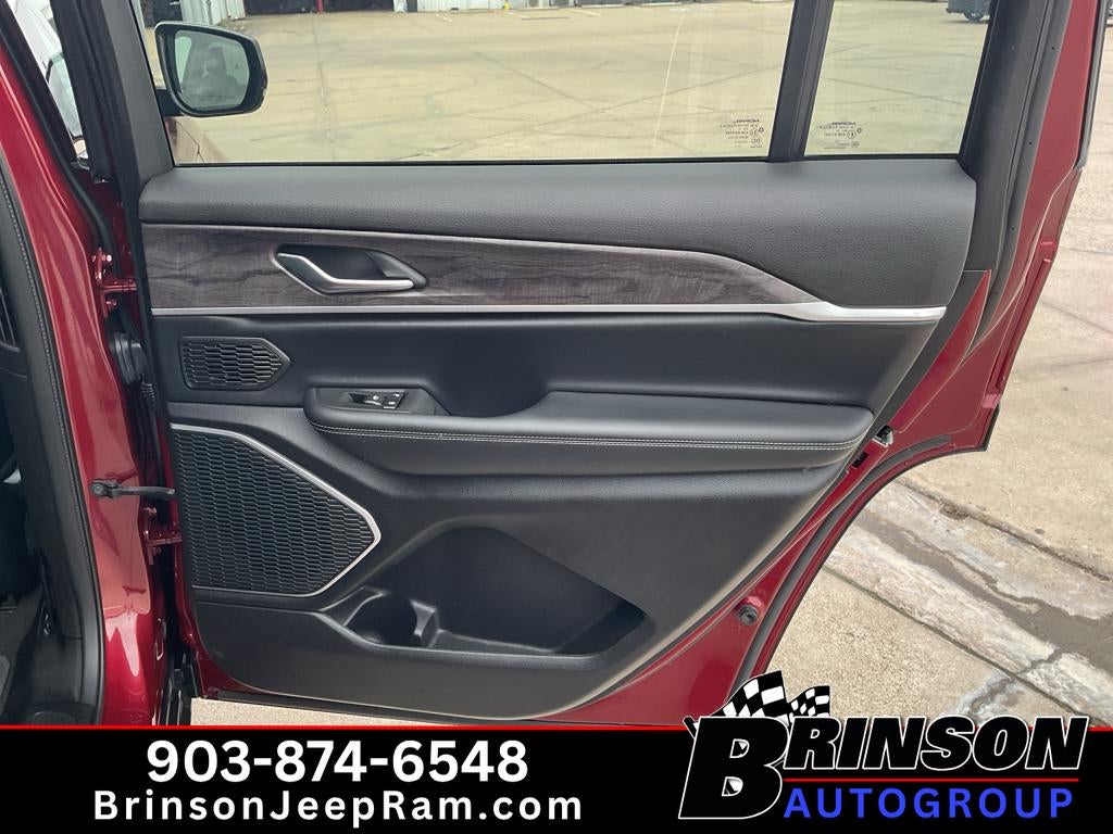 2021 Jeep Grand Cherokee L Limited 4x2