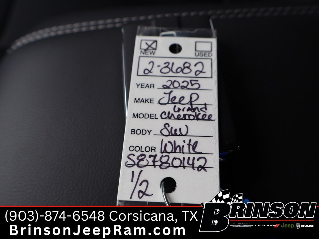 2025 Jeep Grand Cherokee GRAND CHEROKEE L LIMITED 4X4