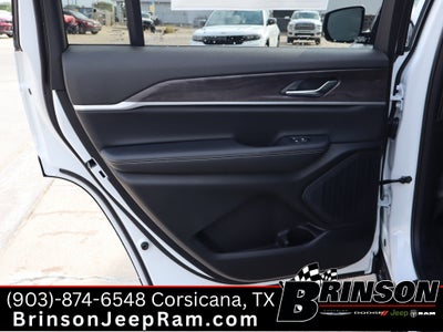 2025 Jeep Grand Cherokee GRAND CHEROKEE L LIMITED 4X4