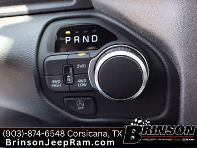 2025 RAM Ram 1500 RAM 1500 TRADESMAN CREW CAB 4X4 5'7' BOX