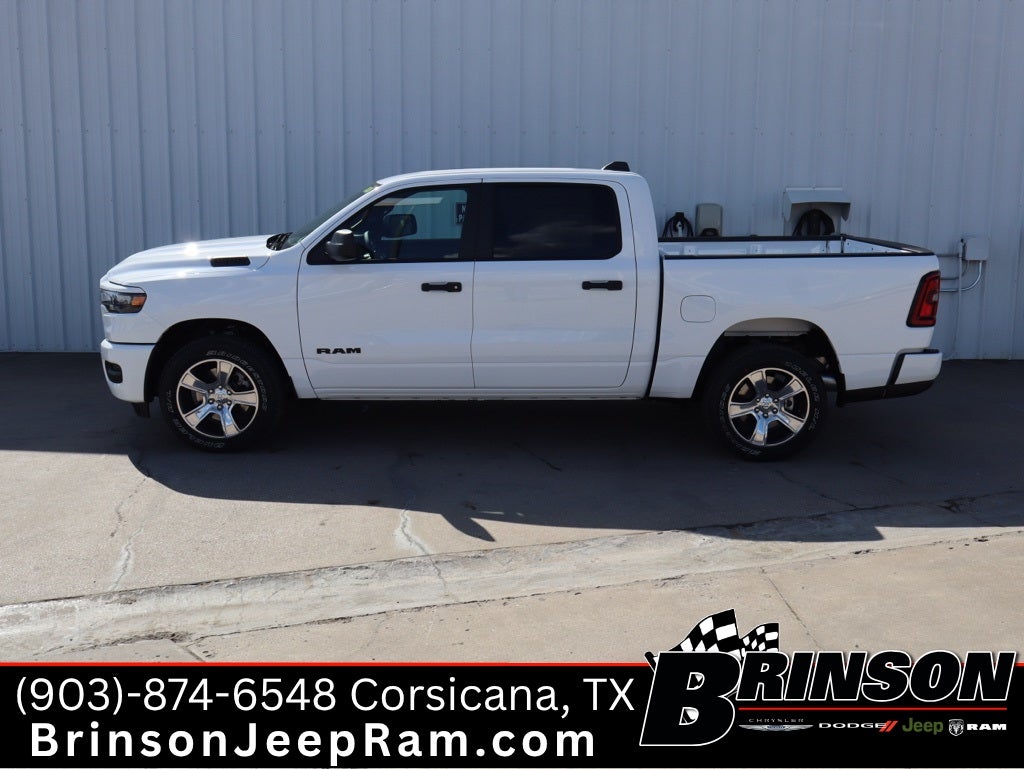 2026 RAM Ram 1500 RAM 1500 EXPRESS CREW CAB 4X4 5'7' BOX