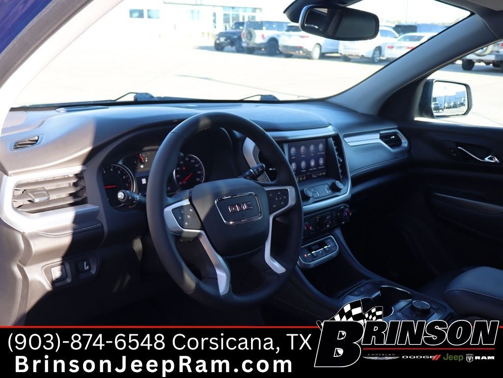 2023 GMC Acadia AWD SLT