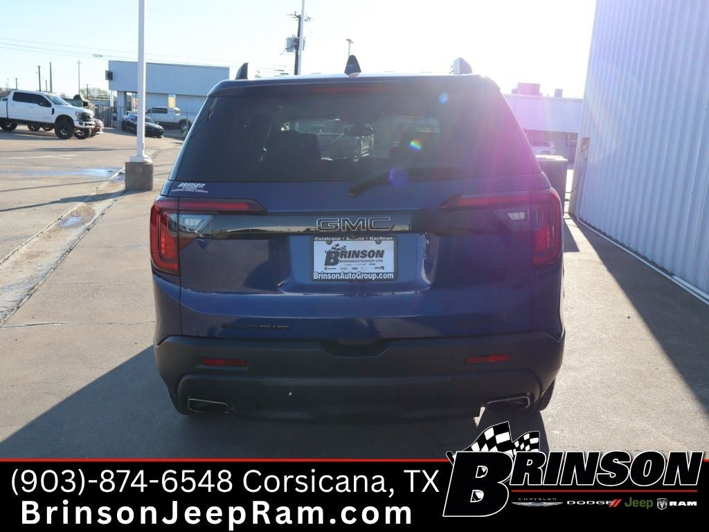 2023 GMC Acadia AWD SLT