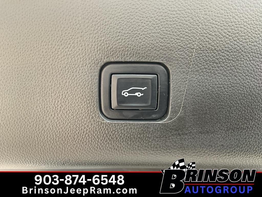 2022 Chevrolet Traverse AWD Premier
