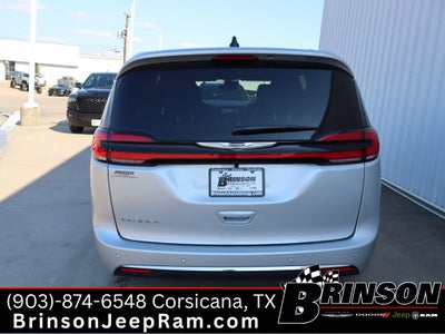 2026 Chrysler Pacifica PACIFICA SELECT