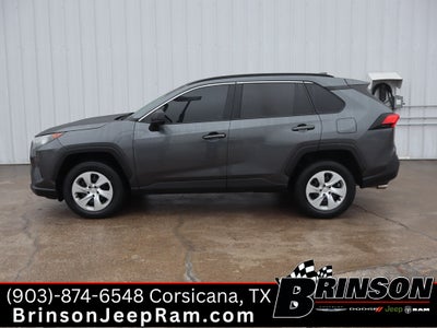 2020 Toyota RAV4 LE