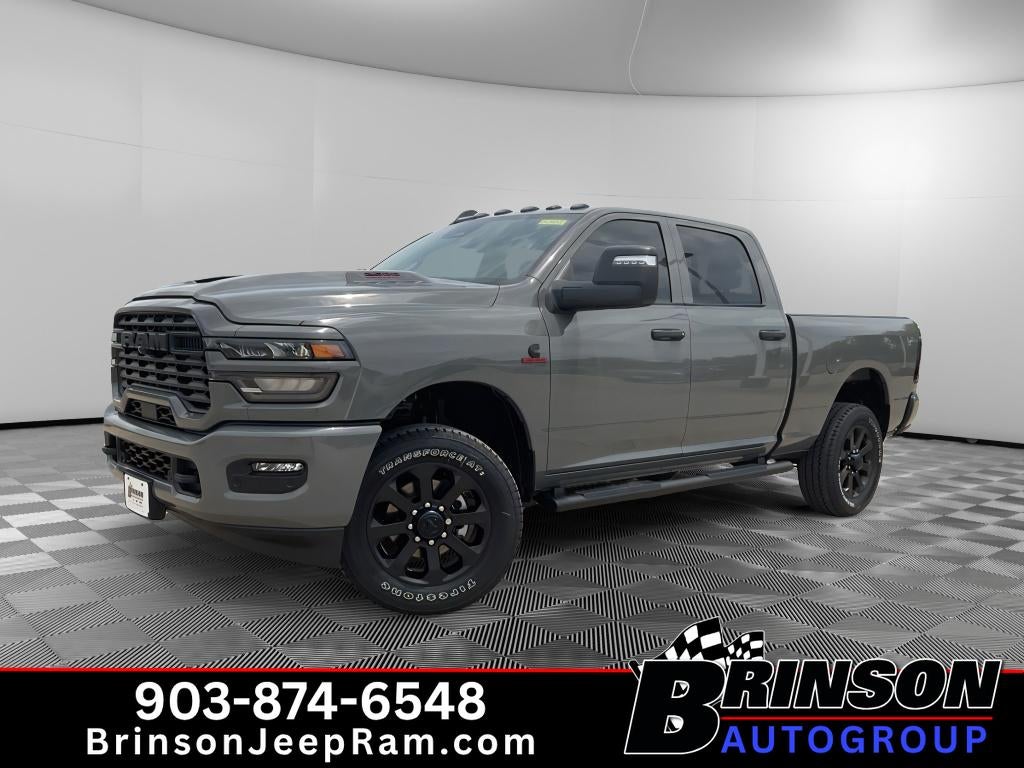 2026 RAM Ram 2500 RAM 2500 BLACK EXPRESS CREW CAB 4X4 6'4' BOX