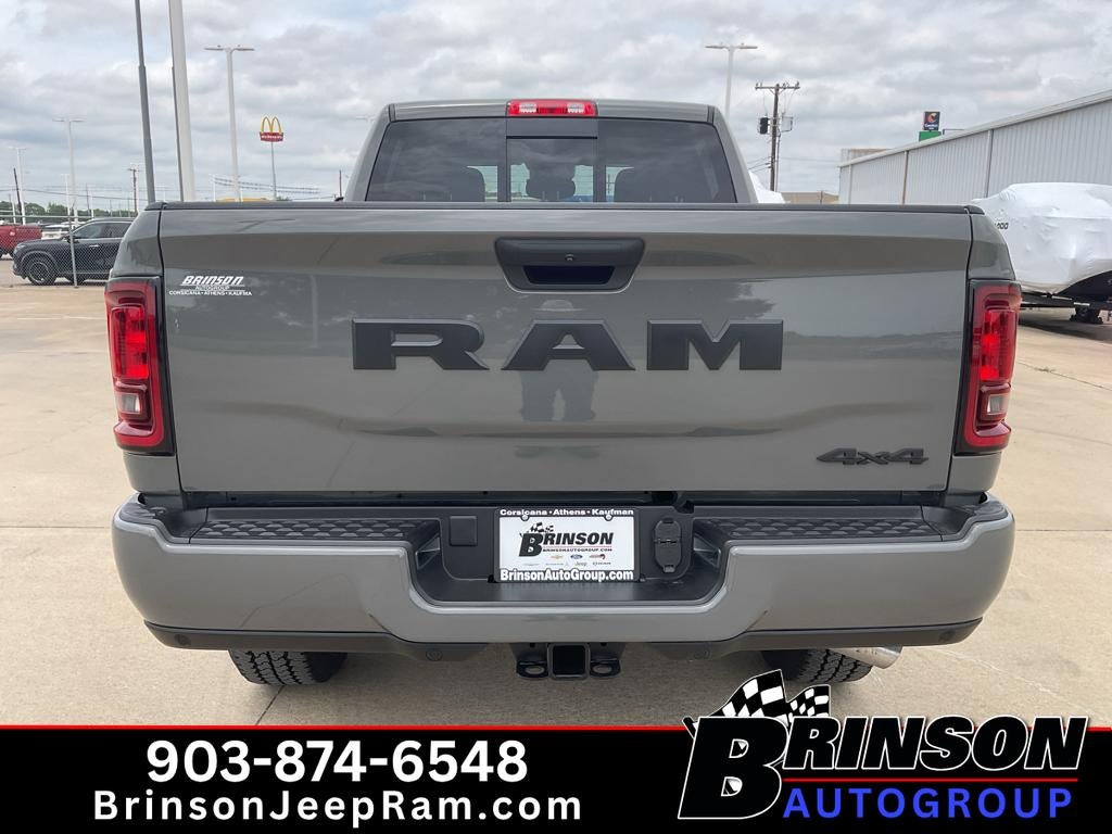 2026 RAM Ram 2500 RAM 2500 BLACK EXPRESS CREW CAB 4X4 6'4' BOX