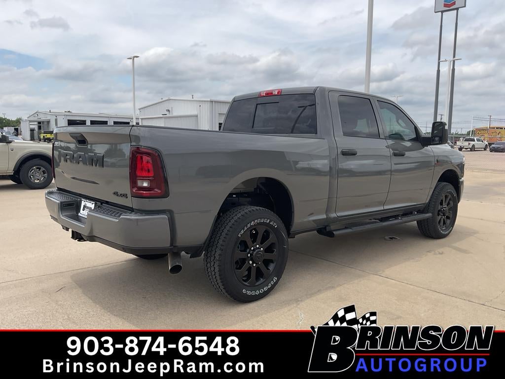 2026 RAM Ram 2500 RAM 2500 BLACK EXPRESS CREW CAB 4X4 6'4' BOX