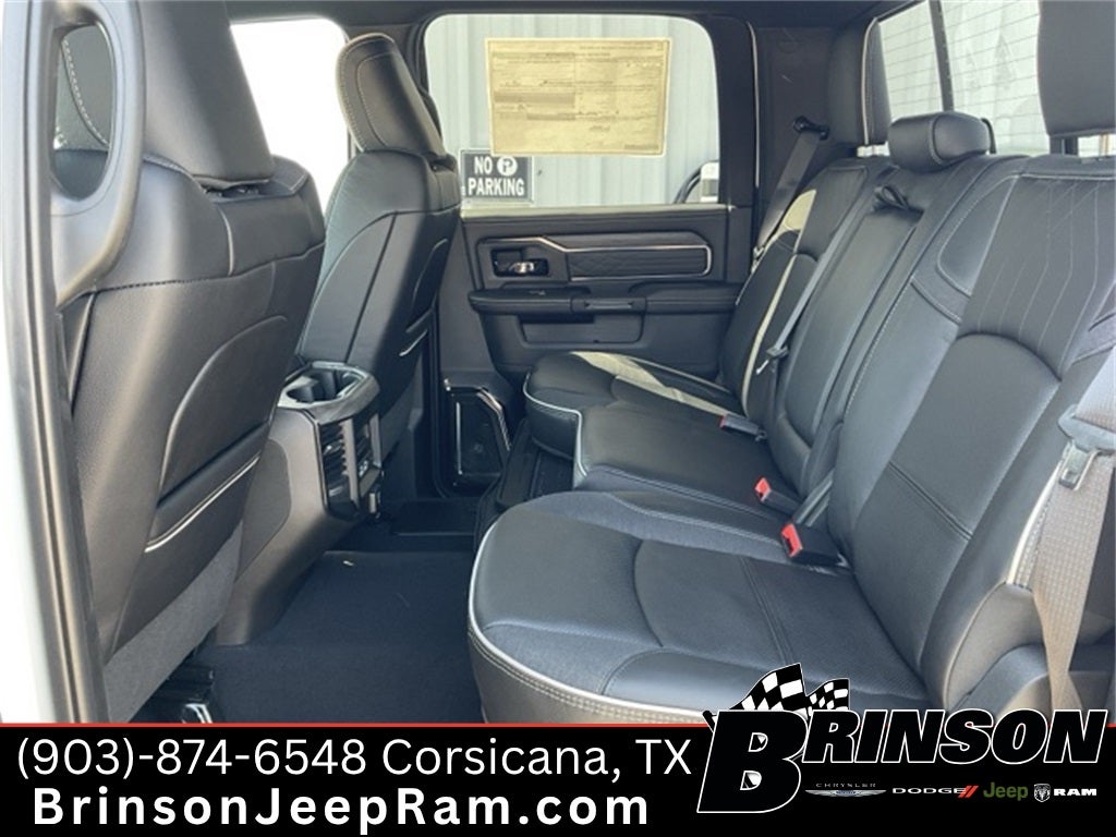 2025 RAM Ram 3500 RAM 3500 LIMITED CREW CAB 4X2 8' BOX