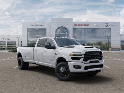 2025 RAM Ram 3500 RAM 3500 LIMITED CREW CAB 4X2 8' BOX