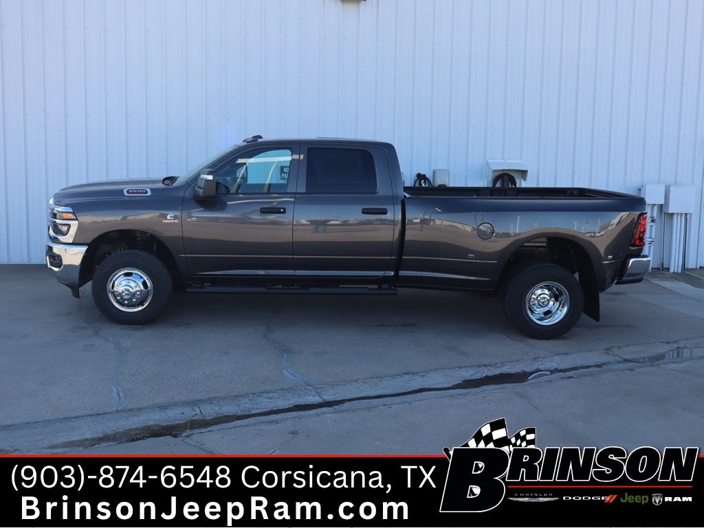 2026 RAM Ram 3500 RAM 3500 TRADESMAN CREW CAB 4X4 8' BOX