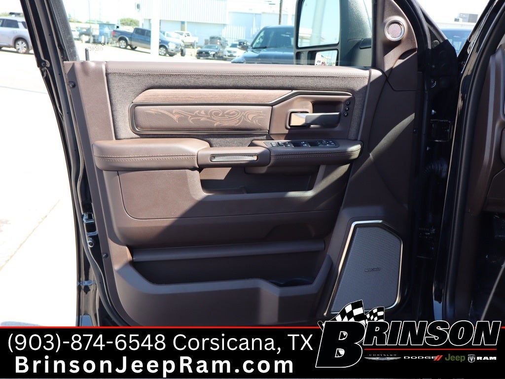 2026 RAM Ram 3500 RAM 3500 LIMITED LONGHORN CREW CAB 4X4 8' BOX