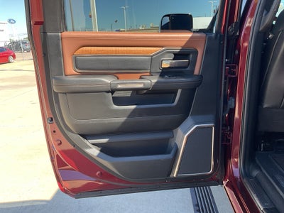 2019 RAM 2500 Longhorn Crew Cab 4x4 6'4' Box