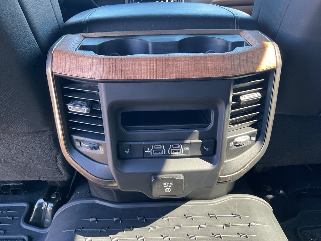 2019 RAM 2500 Longhorn Crew Cab 4x4 6'4' Box