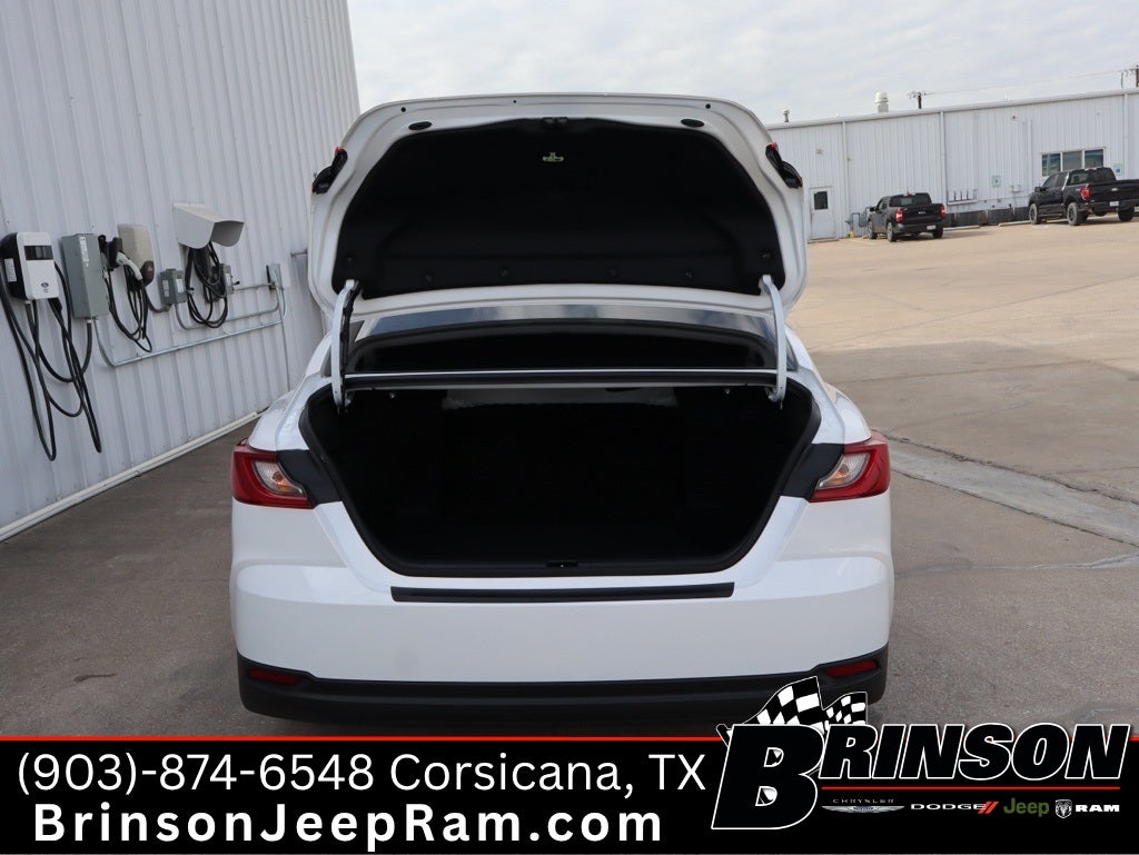 2025 Toyota Camry Base