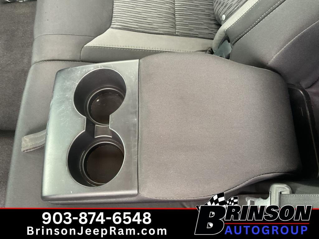 2016 Toyota Tundra SR5 5.7L V8