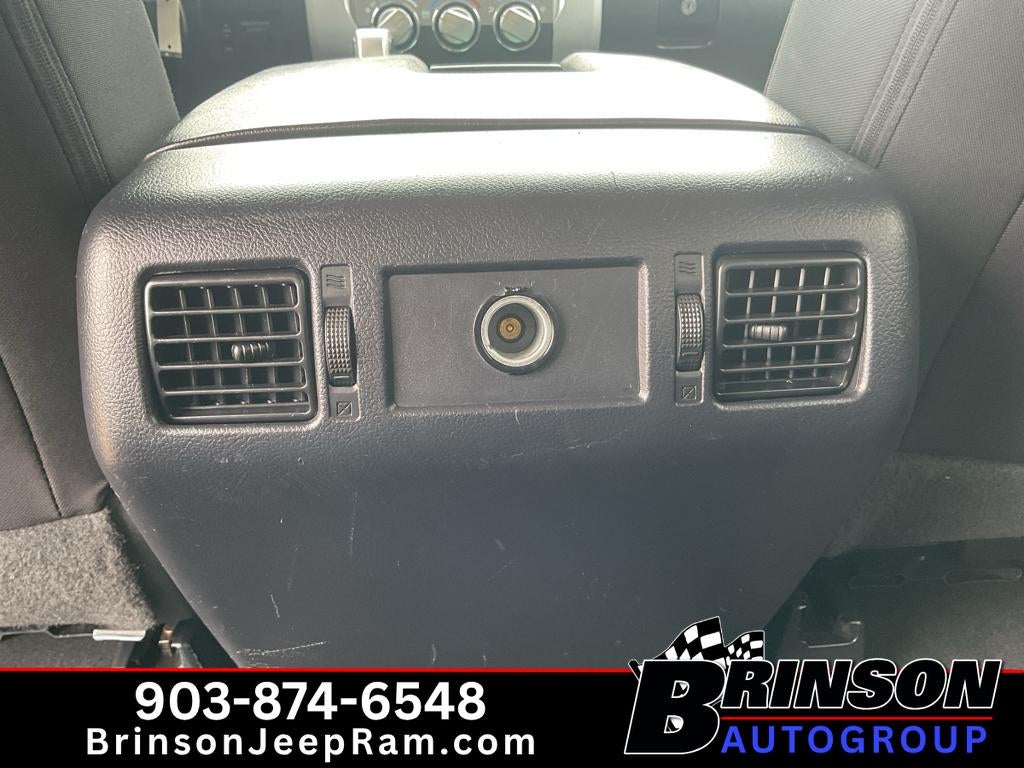 2016 Toyota Tundra SR5 5.7L V8