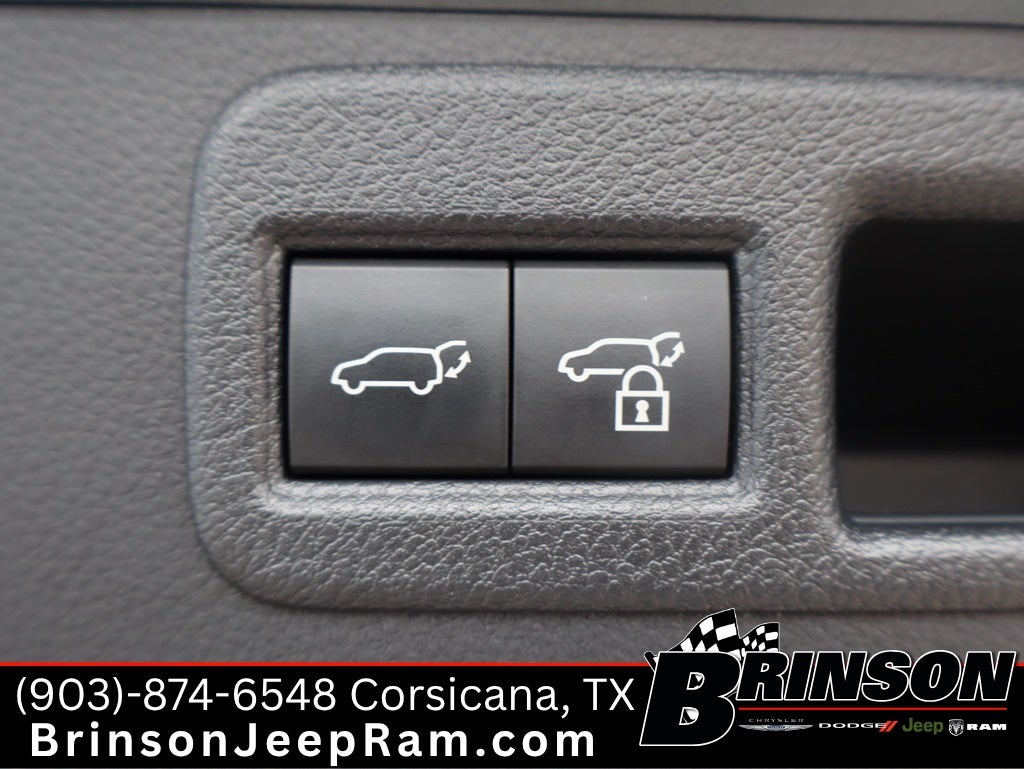 2023 Toyota Venza XLE