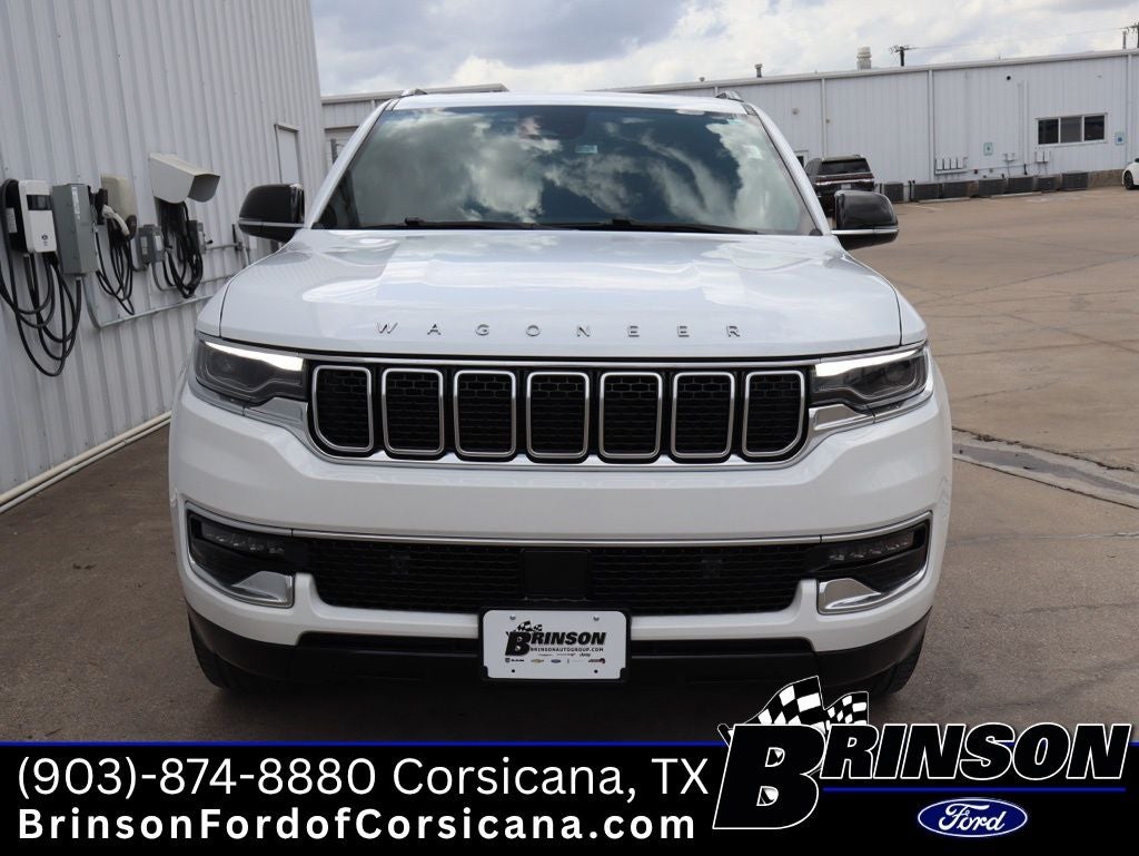 2023 Jeep Wagoneer Base