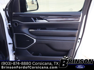 2023 Jeep Wagoneer Base