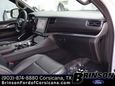 2023 Jeep Wagoneer Base