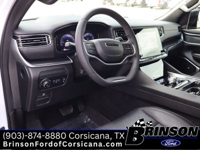 2023 Jeep Wagoneer Base