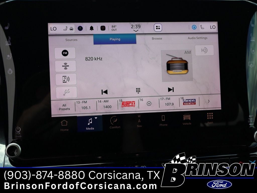 2023 Jeep Wagoneer Base