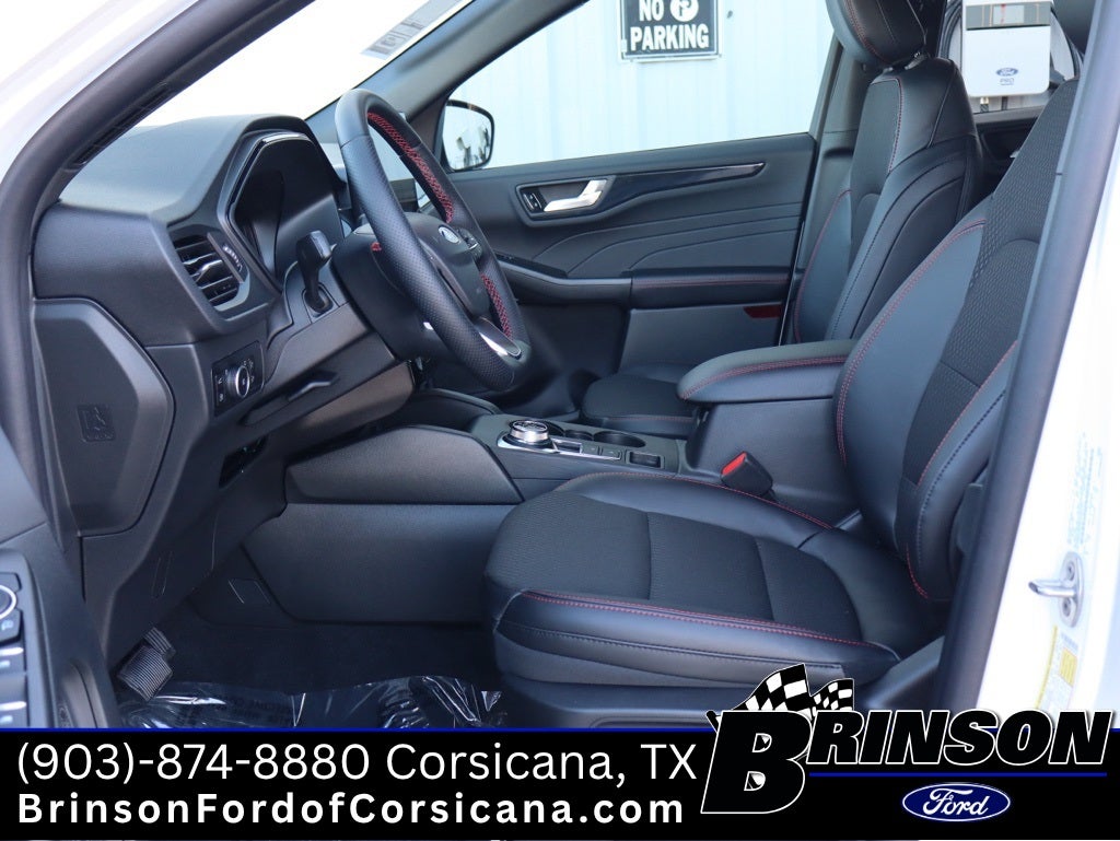 2026 Ford Escape Hybrid ST-Line Select