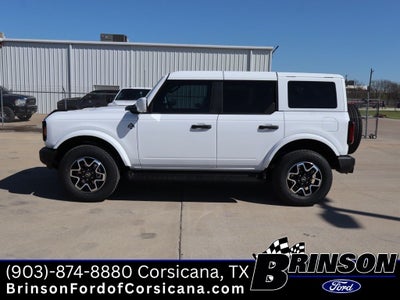 2026 Ford Bronco Outer Banks