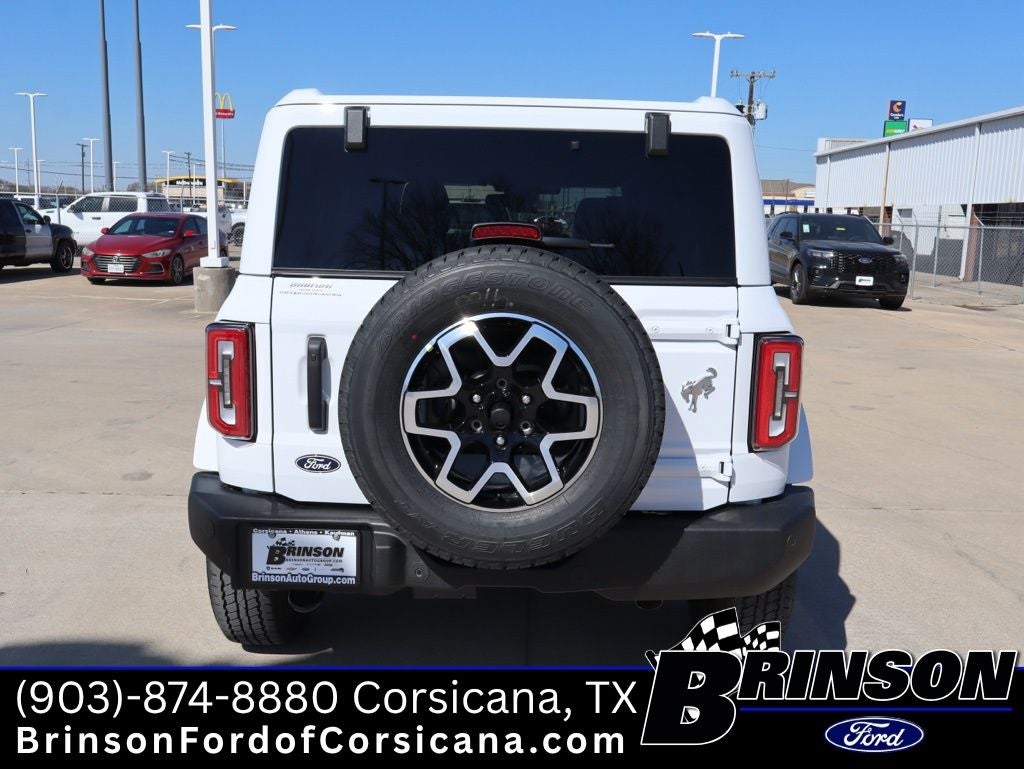 2026 Ford Bronco Outer Banks