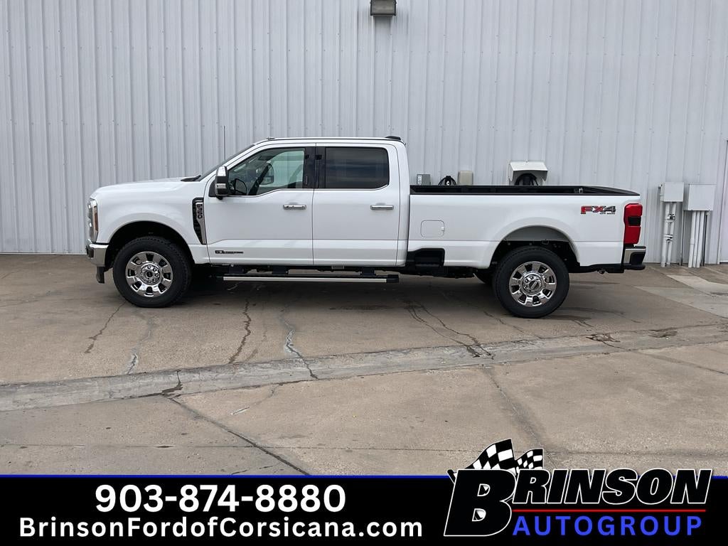 2026 Ford F-350 LARIAT